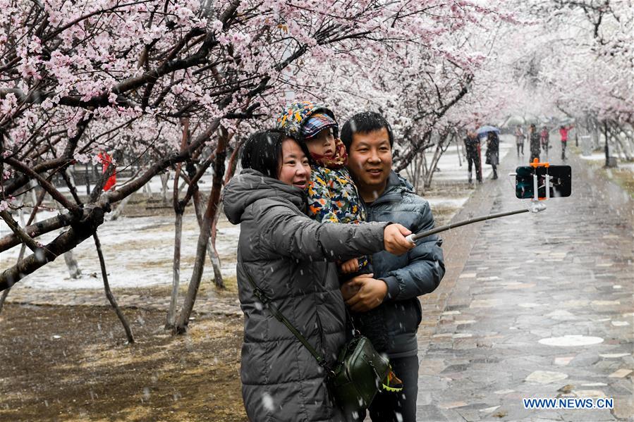 CHINA-HOHHOT-SNOWFALL (CN)