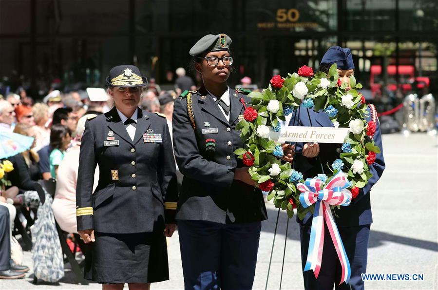 U.S.-CHICAGO-MEMORIAL DAY-PARADE