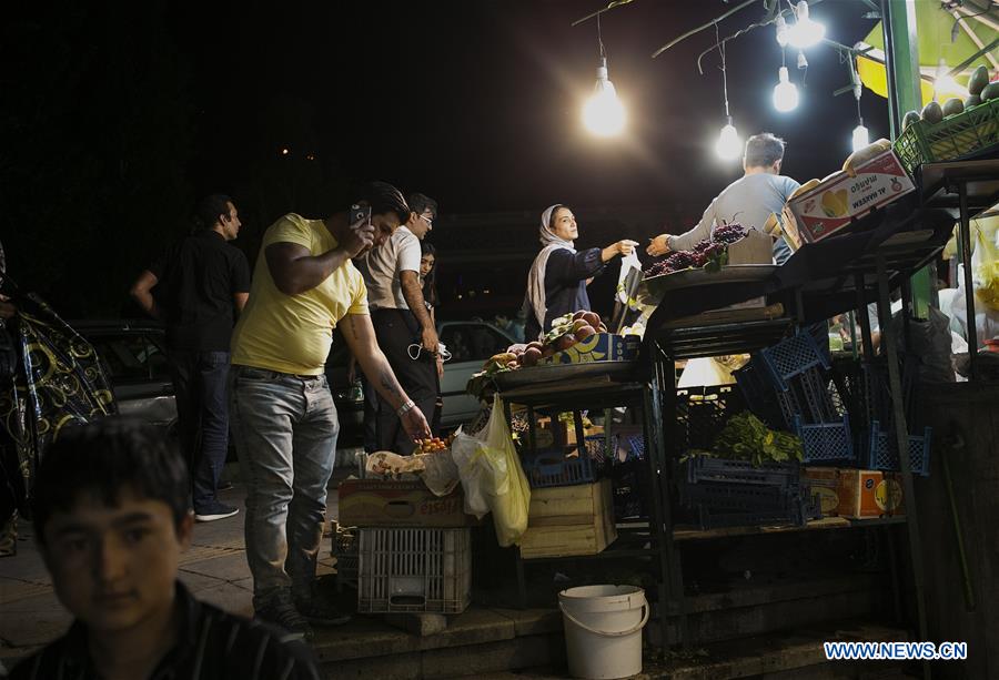 IRAN-TEHRAN-EID AL-FITR-PREPARATION