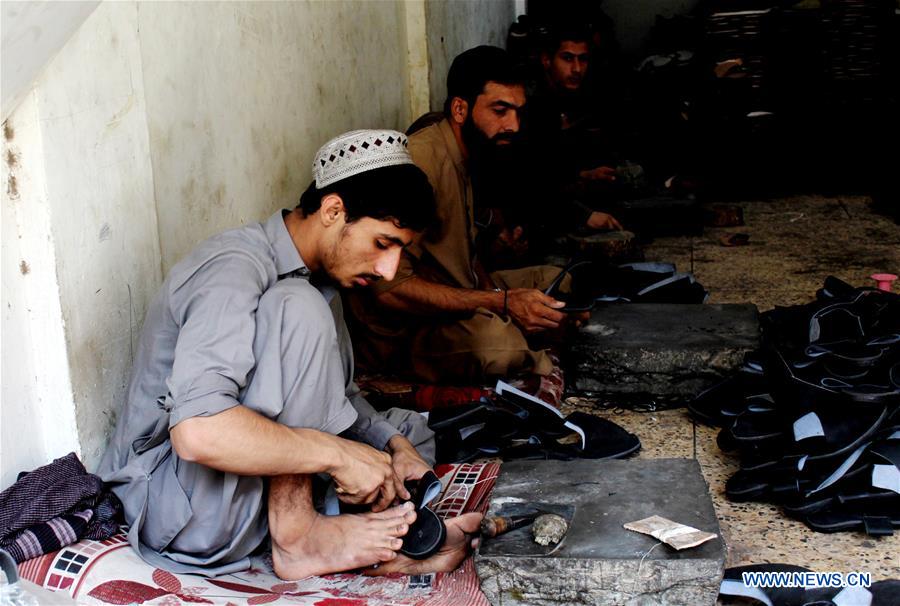 PAKISTAN-PESHAWAR-EID AL-FITR-PREPARATION