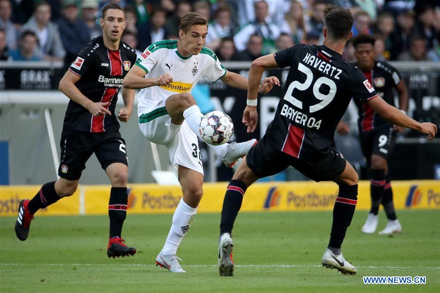 (SP)GERMANY-MONCHENGLADBACH-SOCCER-BUNDESLIGA-MONCHENGLADBACH VS LEVERKUSEN