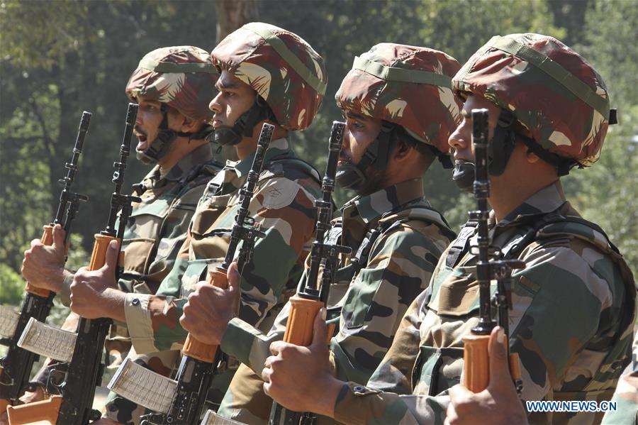 KASHMIR-SRINAGAR-ARMY TROOPER-WREATH LAYING CEREMONY