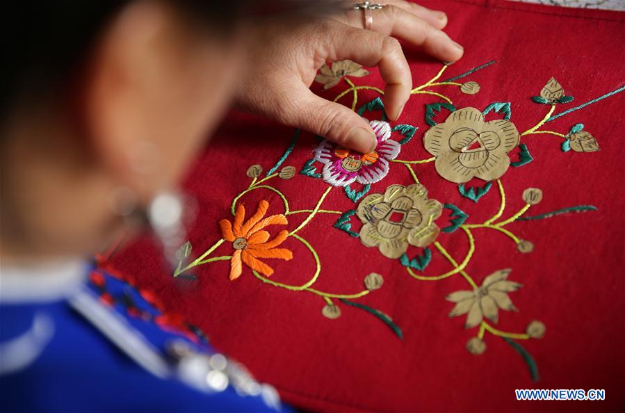 #CHINA-GUIZHOU-WOMEN-HANDICRAFTS (CN) 