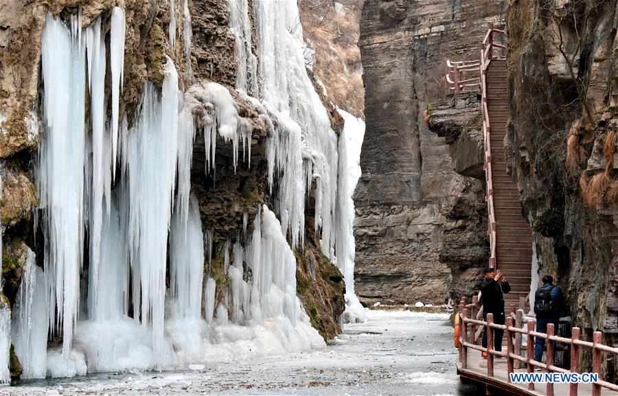 CHINA-HENAN-JIAOZUO-ICEFALL (CN)