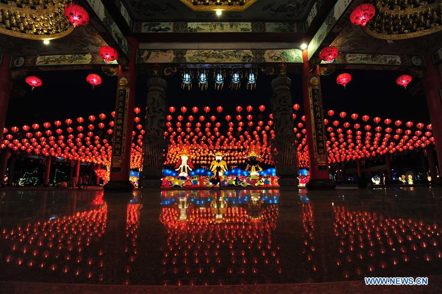 THAILAND-BANGKOK-LANTERN SHOW-SPRING FESTIVAL