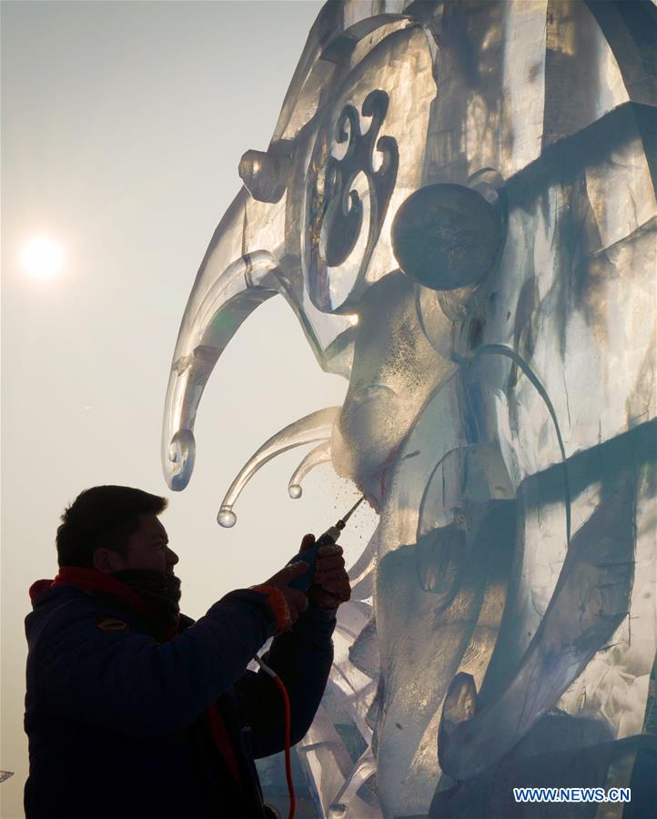 CHINA-HEILONGJIANG-HARBIN-ICE SCULPTURE-CHAMPIONSHIP(CN)