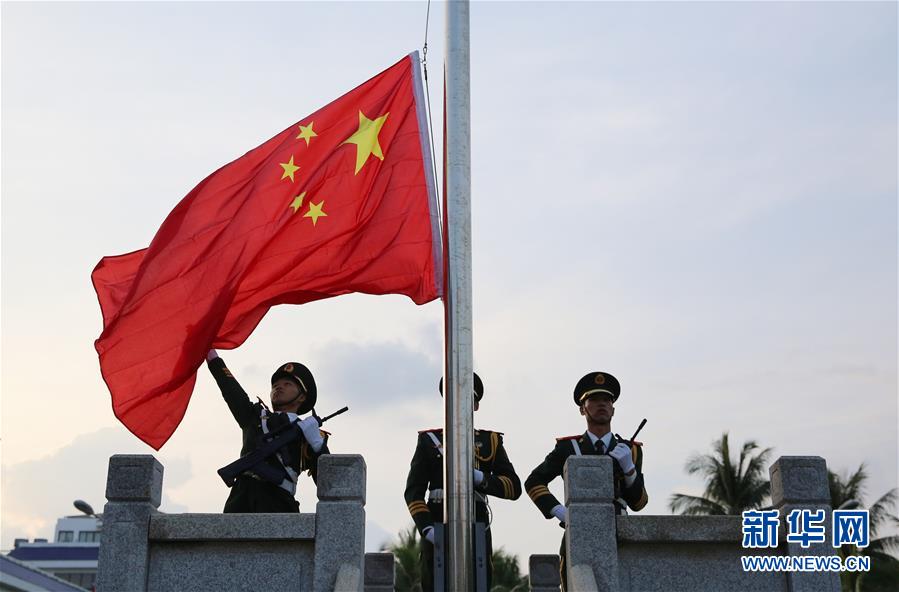 （新华全媒头条·图文互动）（3）为祖国骄傲，祝福伟大祖国！——国庆漫记